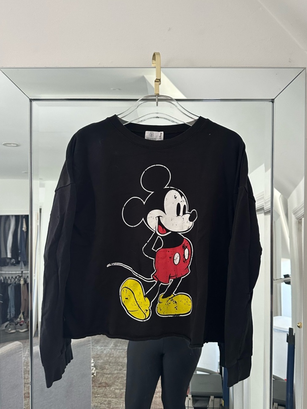 Zara Disney Crop Crewneck Sweatshirt Mickey Mouse Graphic